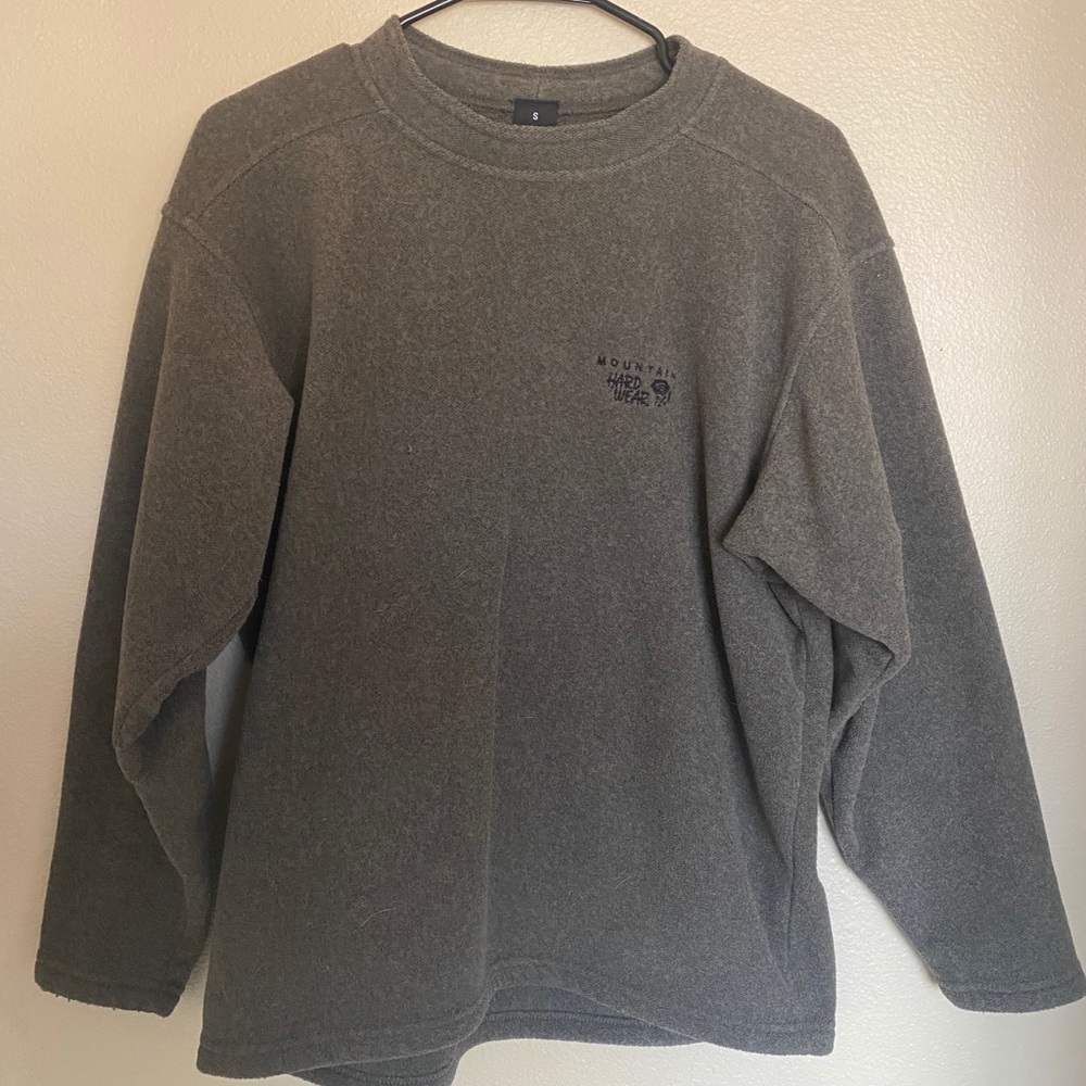 Mountain Hard wear Crew neck